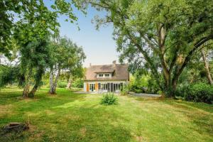 Maisons de vacances Maison chaleureuse a Saints avec jardin et terrasse : photos des chambres