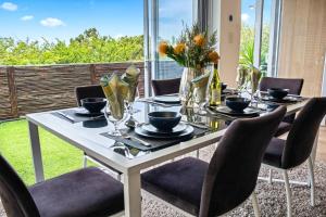 Exclusive 3-Bedroom Luxury Villa Cape Town CBD