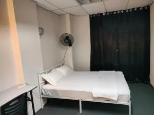 Travellers station - Kampung Peramu