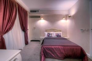 Budget Single Room room in Family Hotel Agoncev