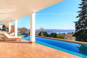 Villa con piscina privada
