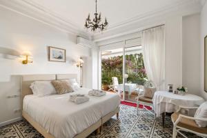 Hotels Hotel Le Roquebrune : photos des chambres