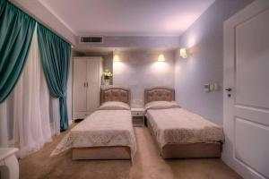 Twin Room room in Family Hotel Agoncev