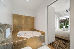 Hotels Hotel Le Roquebrune : photos des chambres