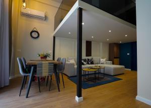 Little Escape Tirana - Piccola Fuga