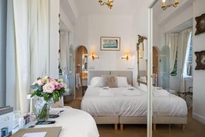 Hotels Hotel Le Roquebrune : photos des chambres