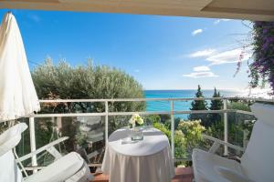 Hotels Hotel Le Roquebrune : photos des chambres