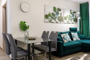 Sixties Elite Free Private Parking