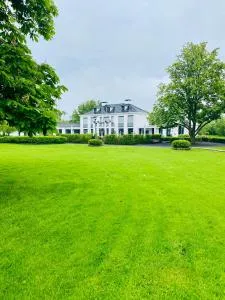 Landhuis Logan Landing - 奥森德雷赫特