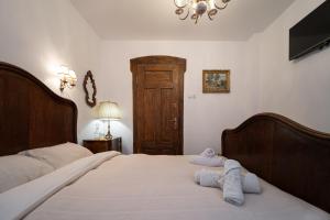 Beehive Hotel and CoWorking