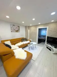 Alia house with garden in Piešťany - Prašník