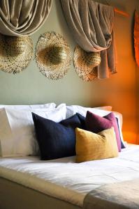 Chic Suite Figueiras w balcony in Taviras Historical Centre