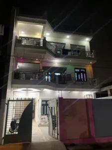 Kumbh stays - Sohāgī