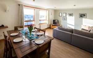 12 & 14 On the Hill Aberfoyle, twin holiday cottages in Scenic Loch Lomond & Trossachs National Park