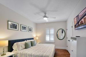 St. Simons Grand 307