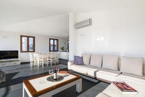 Lighthouse Holiday Home