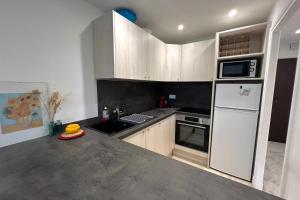 JUAN LES PINS - 4 people - swimming pool