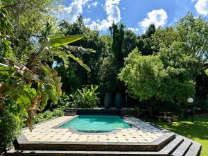 Pass-through Apartments