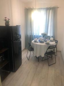 Spacious 2-Room Flat Near Metro Mall