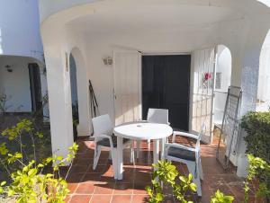 Homey ground floor flat in Denia