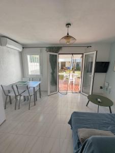 Homey ground floor flat in Denia