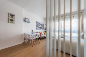 GuestReady - Fabric in Colors