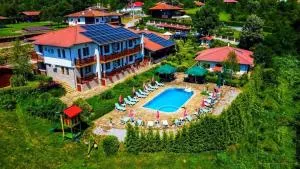 Family Complex KrisBo - Wăglewzi