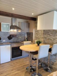 Studio cabine face au Cambre daze