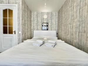 ApartPoltava Смак Італії у самому центрі Полтави , білосніжна студія в новобудові, банківський чек