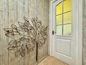 ApartPoltava Смак Італії у самому центрі Полтави , білосніжна студія в новобудові, банківський чек