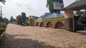 Happiness Star Motel A - Butare