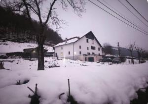 Appartements Ferme perce-neige sauna et jacuzzi : photos des chambres