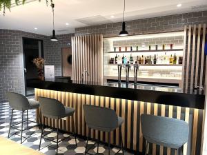Hotels Holiday Inn Express Paris - Poissy by IHG : photos des chambres
