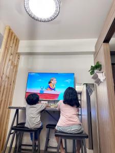 1573 Budget Condo near MOA and Airport