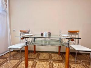 ApartPoltava 100 квадратних метрів затишку в серці Полтави, Корпусний парк, Банківський ЧЕК