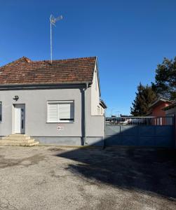 Vámház Vendégház - 3hvězdičkové hotely ve městě Pápa