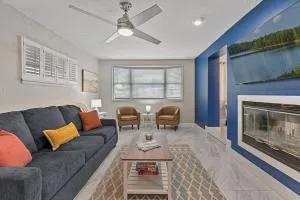 New Nautical Home, Secluded Pool, BBQ, Near Beach - كوكوا