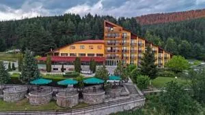 Хотелски комплекс "Дъбраш" - Sarnitsa