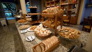 Hotel Dan Inn Poços de Caldas - A melhor localização do Centro by Nacional Inn