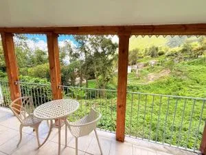 La Case Tonton - 萨拉济