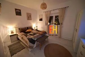 FLH - Nature's Canvas - 锡比乌盐矿镇