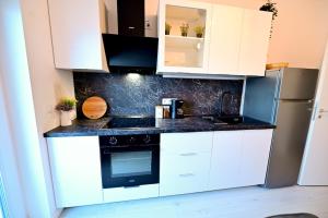 FLH - Natures Canvas