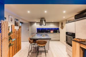 Loft SPA privatif 2-4 pers - Jacuzzi & Sauna près de Strasbourg