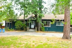 Johnson Lake Front - North Fork