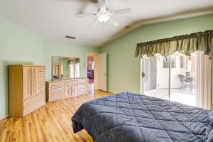 Hike, Boat, Golf and Unwind Lake Havasu City Home!