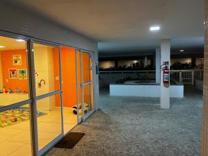 Apartamento pé na areia Recreio, vista lateral mar