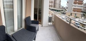 Stylish one bedroom apartment Central Point with -GARAGE 5 EUR PER DAY