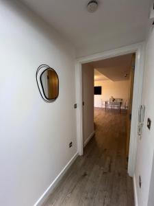 2 Bedroom Top Floor City View