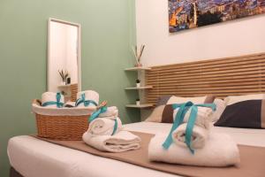 Fiftythree house - in the heart of Napoli