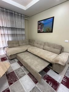 Kevins Apartment Delijorgj